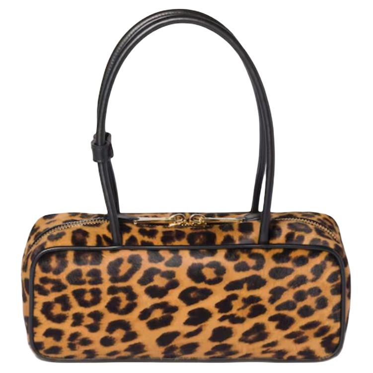 MIU MIU Женская сумка Beau Calfskin One Shoulder цвета honey — фото 4