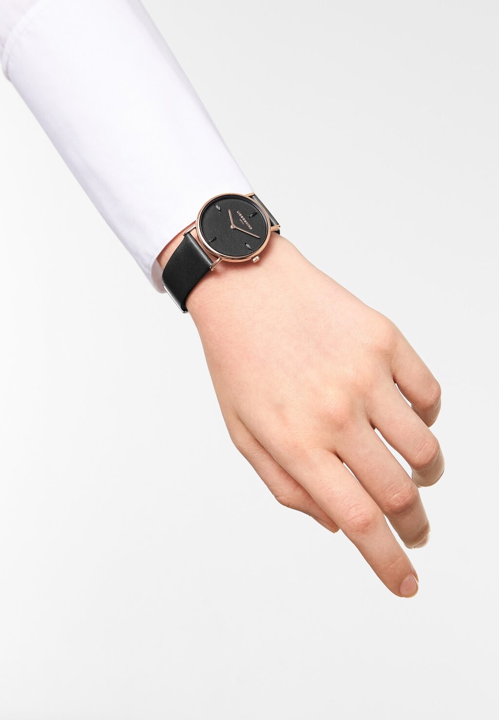 

Часы Liebeskind Berlin, цвет dark brown