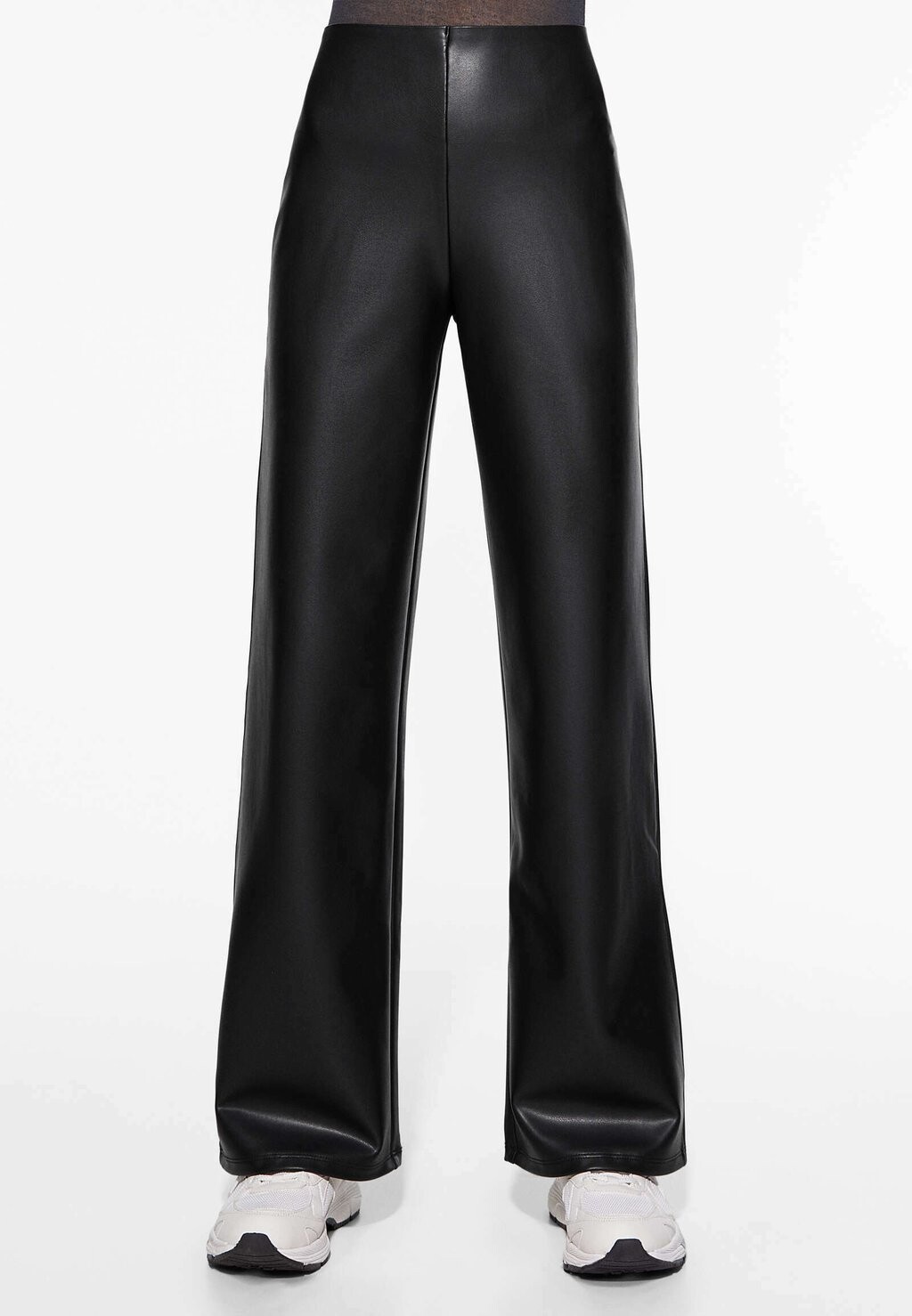

Брюки Leather Effect OYSHO, черный