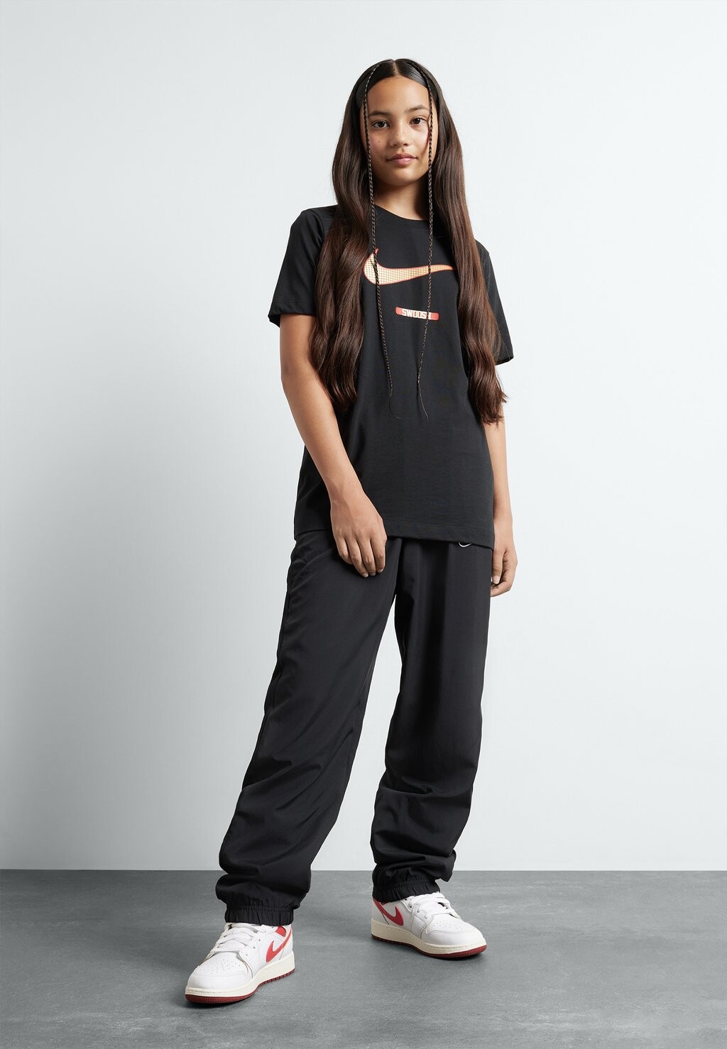 

Футболка TEE UNISEX Nike, черный