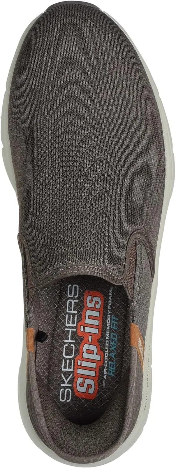 Мужские слипоны Skechers Hands-Free D'lux Walker 2.0 Reeler, Brown — фото 3