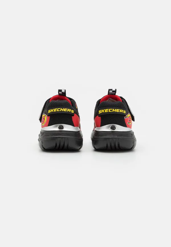 Кроссовки для трека Skechers, Black/Red — фото 3