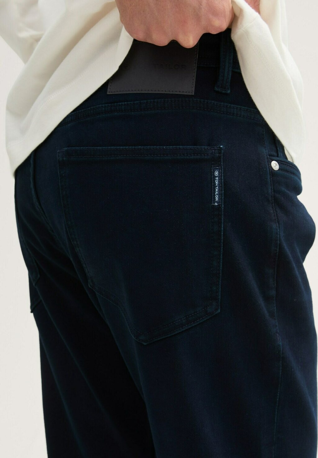 

Джинсы зауженного кроя JOSH TOM TAILOR, черный
