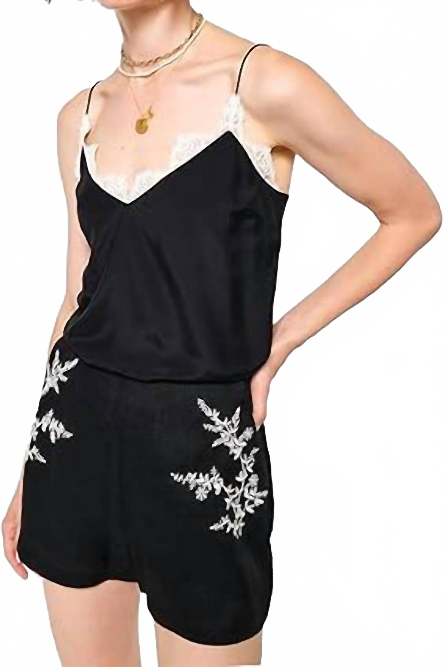 

Женская майка Nisha в черном цвете Cami NYC