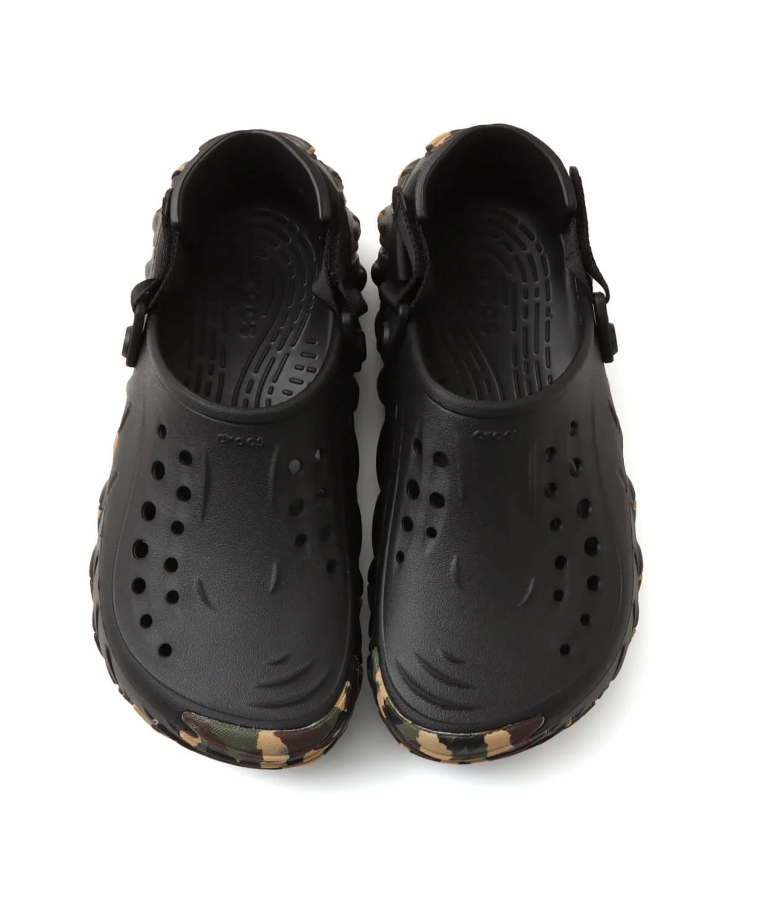 Универсальные сабо-кроссовки из синтетического материала Crocs Echo Camo RO черные — фото 3