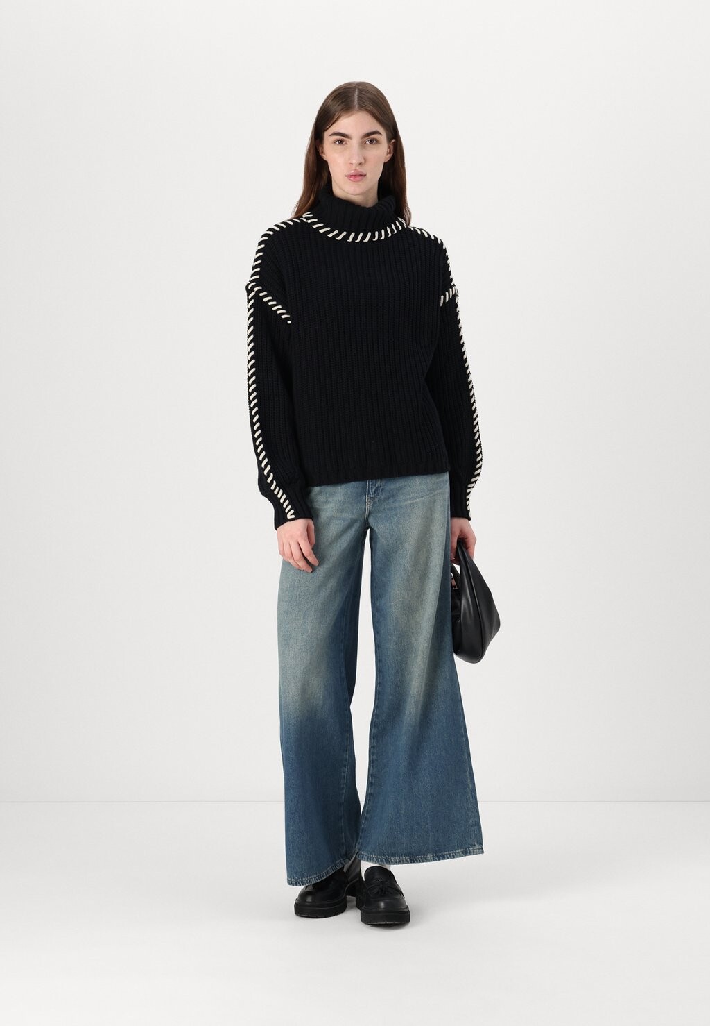 

Джемпер VMNEWCREAM ROLLNECK PULLOVER Vero Moda, черный