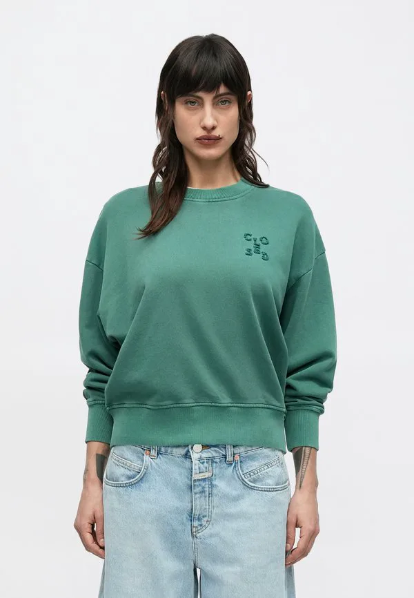 

Простая толстовка с круглым вырезом Closed, Forest Green, Зеленый, Простая толстовка с круглым вырезом Closed, Forest Green