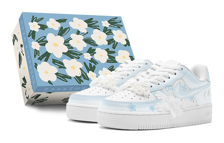 

Женские кроссовки для скейтбординга Nike Air Force 1, Sky Blue
