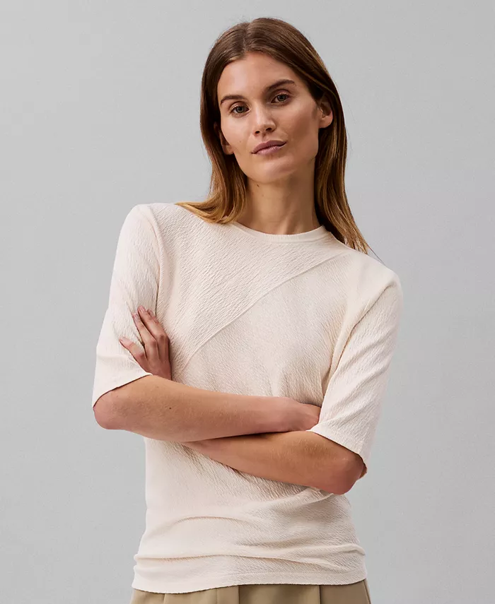 

Женский трикотажный топ с фактурной вязкой и рукавом 3/4 Calvin Klein, белый