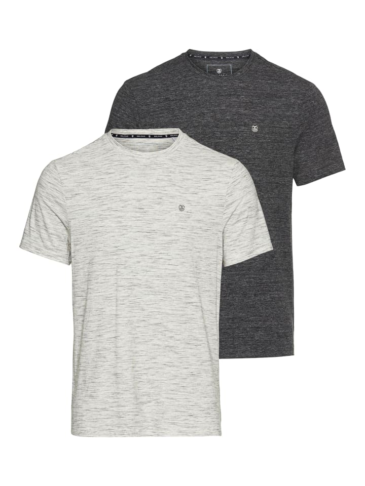 

Футболка в цвете черный меланж/белый меланж Delmao