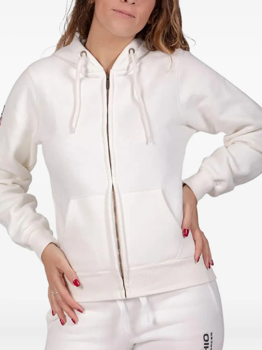 

Худи с вышитым логотипом PODHIO, белый