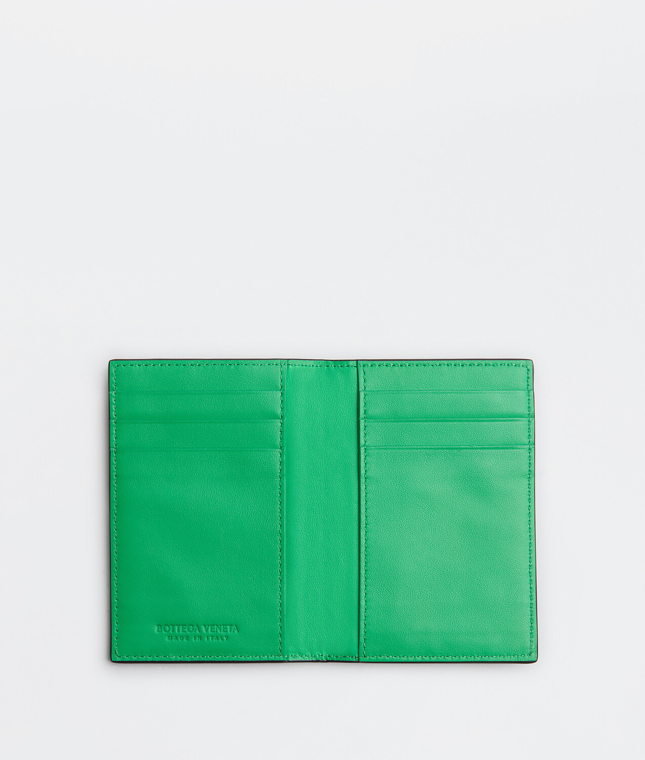 Intrecciato flap card case BOTTEGA VENETA, черная трава — фото 4