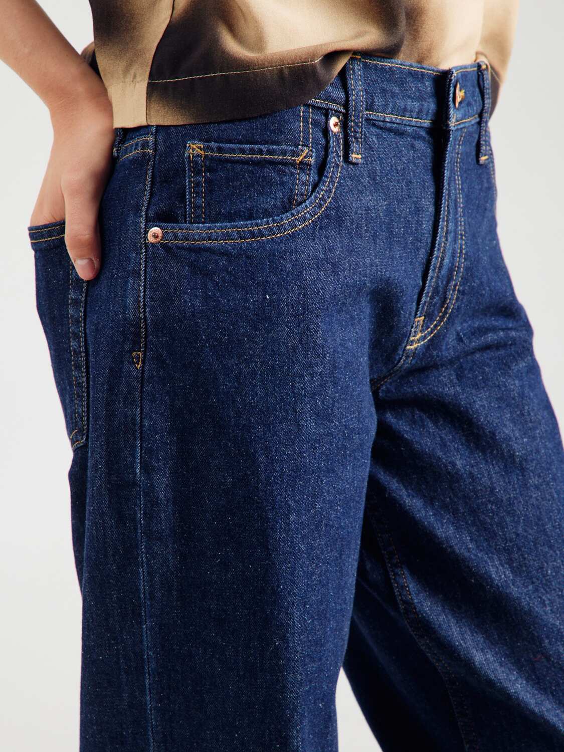 GAP Джинсы свободного кроя '90S' в синем дениме — фото 2