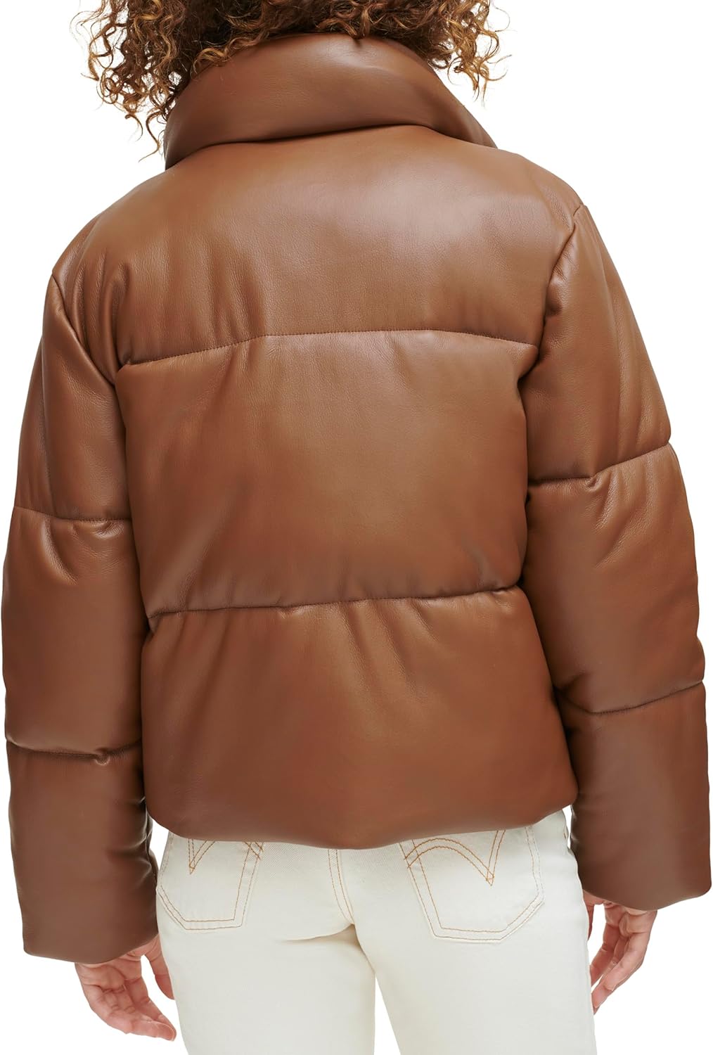 Женская стеганая короткая куртка-пуховик Levi's из веганской кожи, Caramel — фото 4