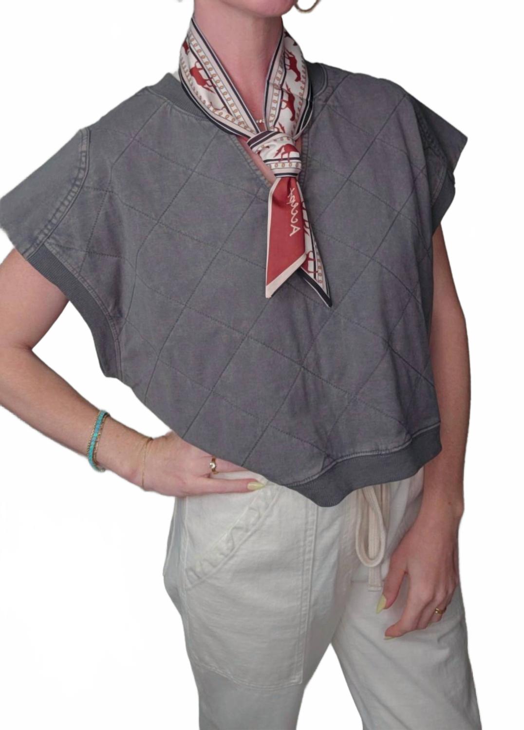 

Серый стеганый топ с эффектом минеральной стирки Heyson