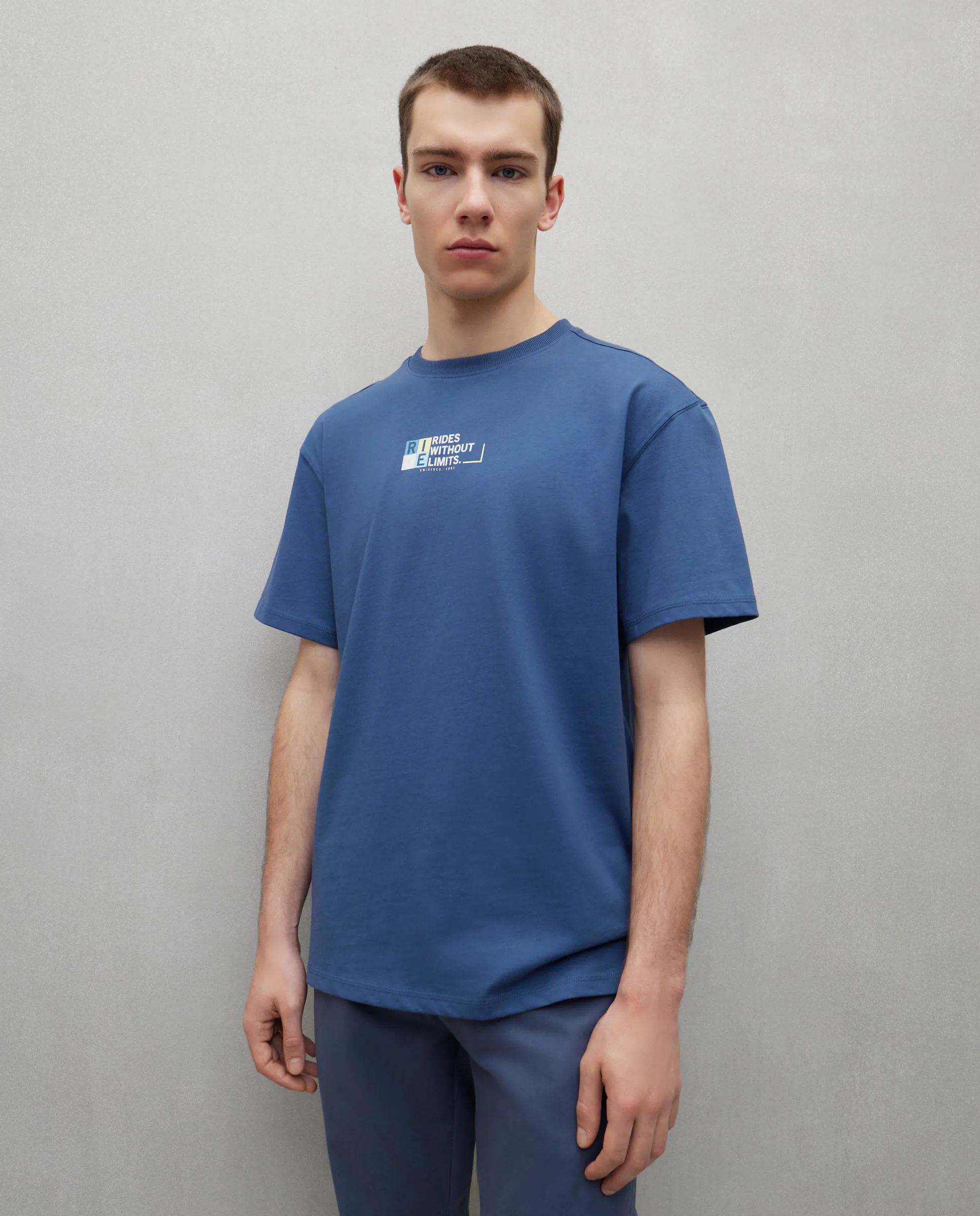 

Мужская футболка с коротким рукавом Easy Wear, цвет 490 Petróleo