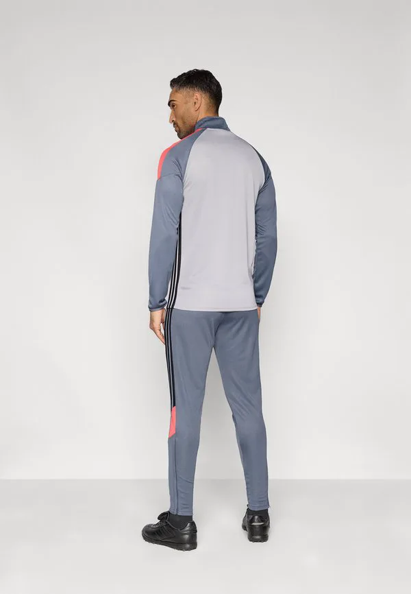Трусы-Тренировочные штаны tiro 26 essentials, спортивные штаны Adidas Performance, Onix/Light Onix/Semi Lucid Red — фото 3