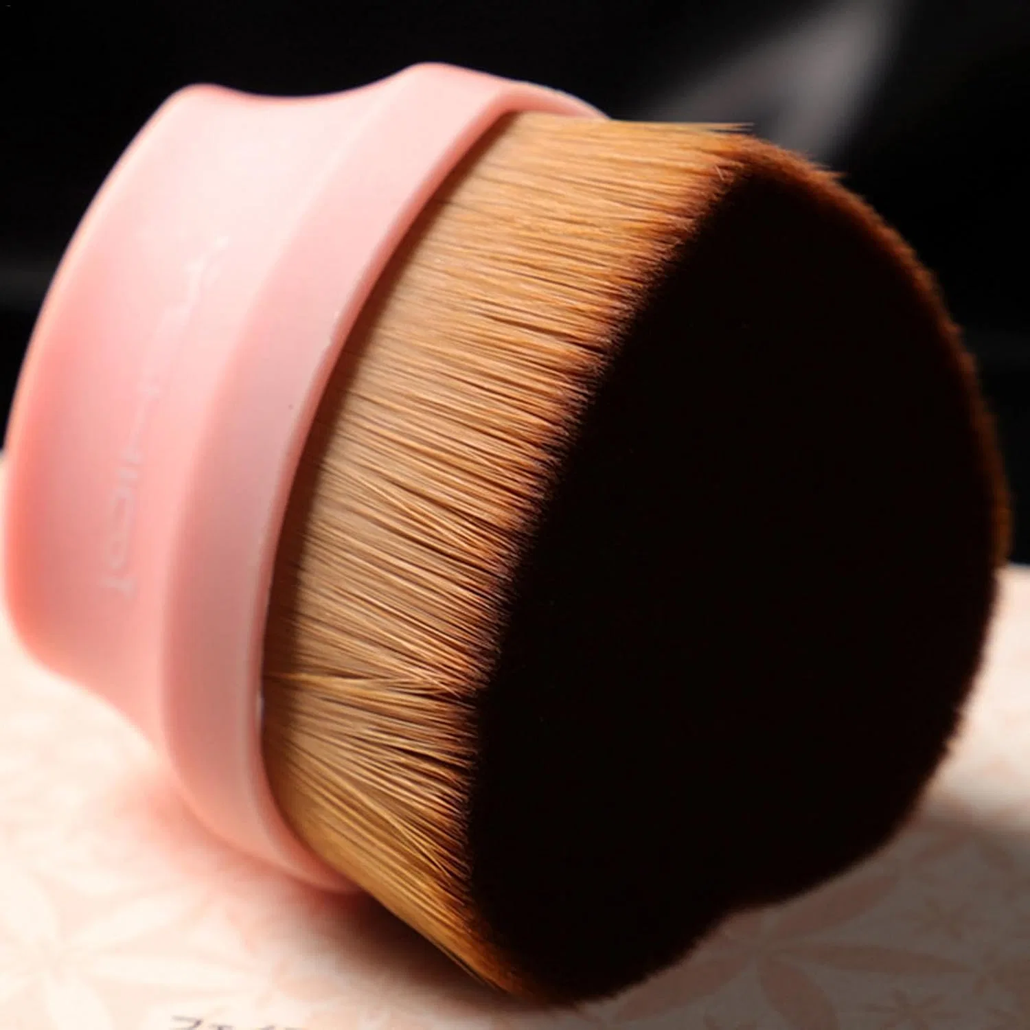 Кисть для лица Heart Shape Kisymear Braun — фото 3