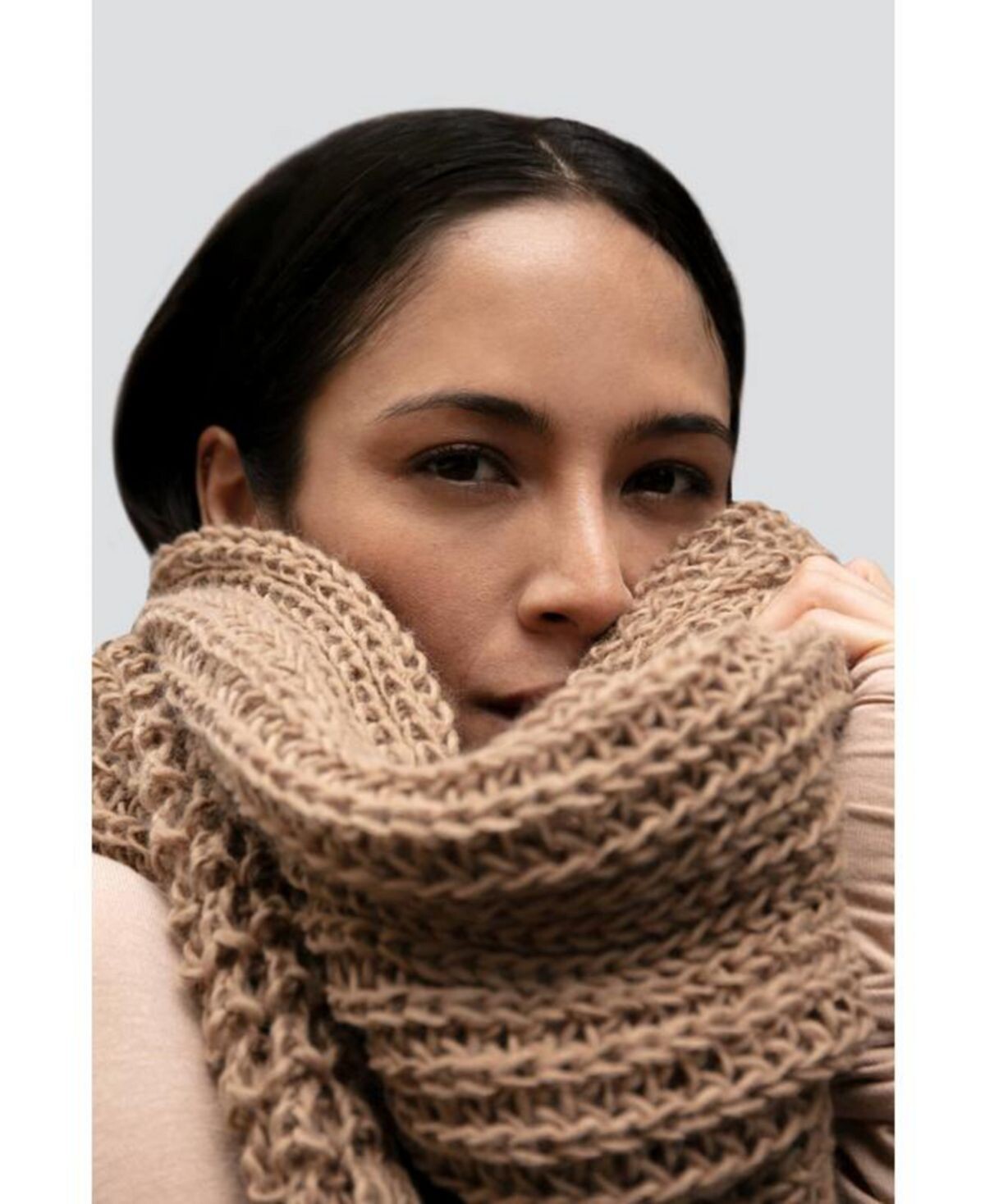 

Женский шарф London Infinity Marcella