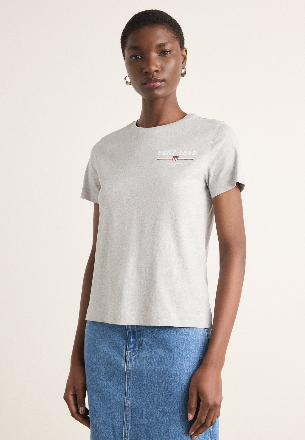 

Базовая футболка GRAPHIC GANT, цвет Light Grey Melange