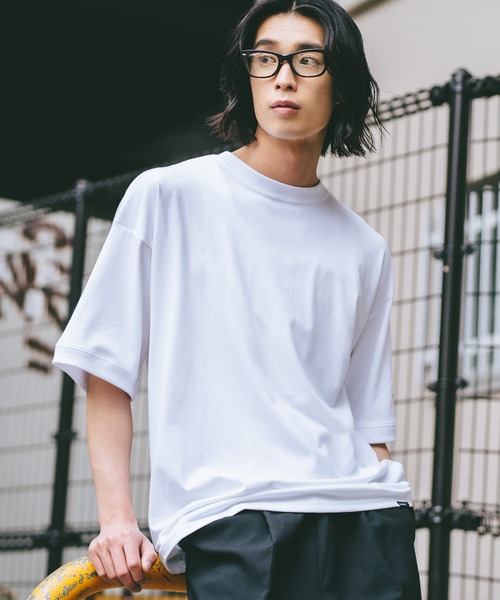 

Футболка с ребристыми рукавами и круглым вырезом, коллаборация SAVIER x ZERO STAIN, белая