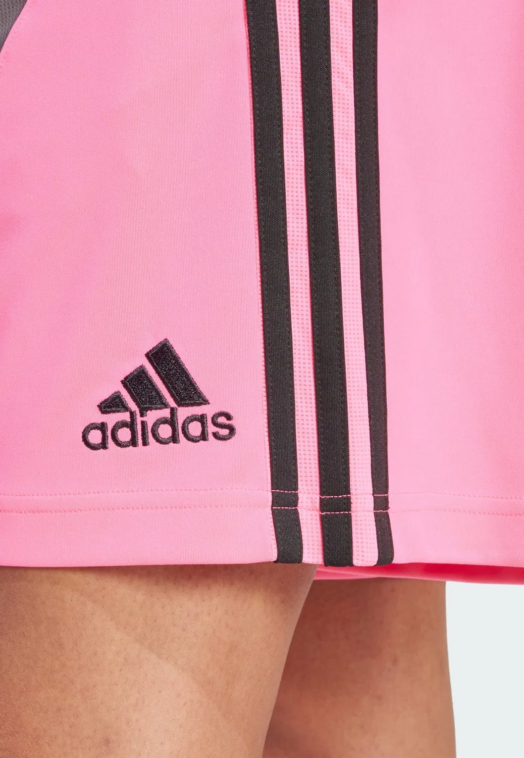 Adidas Originals шорты свободного кроя Teamgeist Adicolor светло-розового цвета — фото 4
