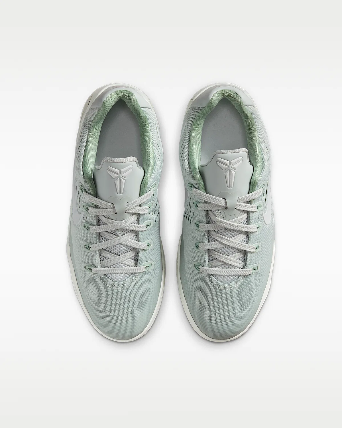 Детские баскетбольные кроссовки Kobe IX Low EM, Light Silver/Summit White/Steam — фото 4