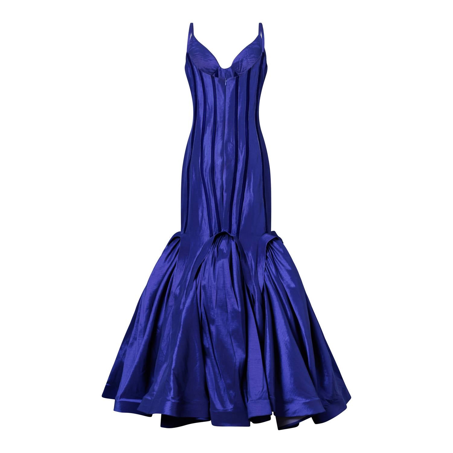 

Благословенное платье в темно-синем цвете Chuks Collins