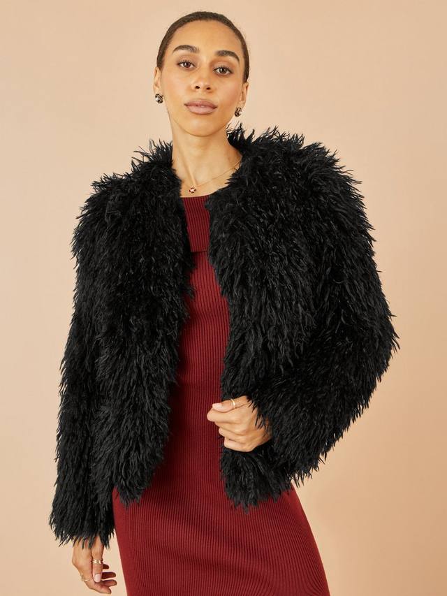 

Кроп куртка с воротником водолазкой из искусственного меха Yumi