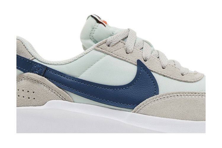 Кроссовки Nike Wmns Waffle Debut, Light Silver Valerian Blue — фото 2
