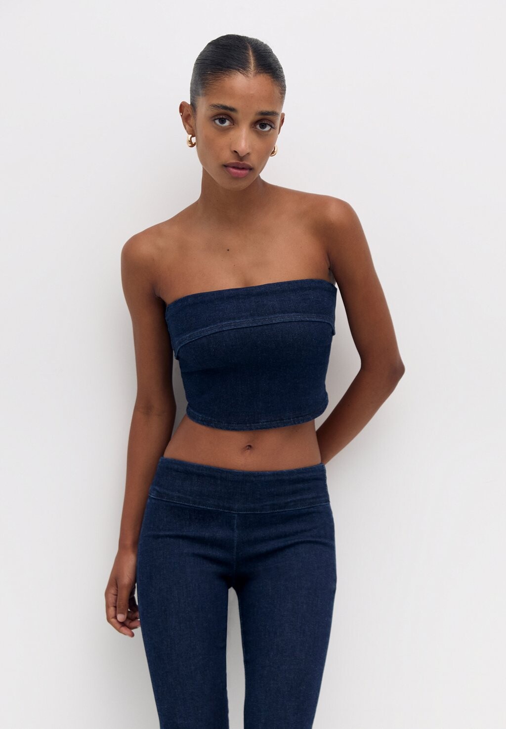 

Блуза BANDEAU PULL&BEAR, темно-синий