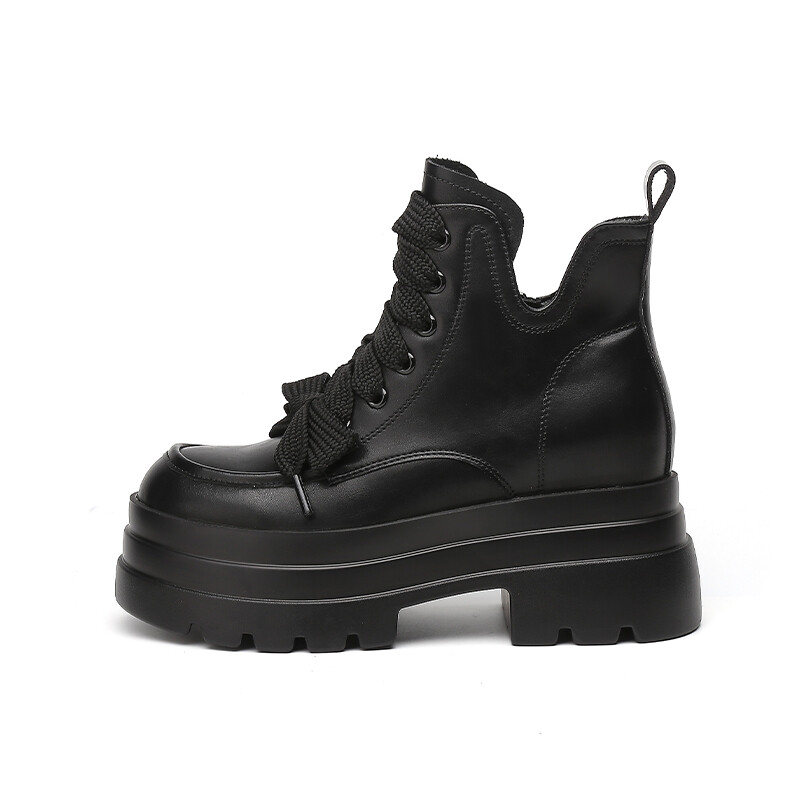 

Ботинки DAPHNE Martin Boots Women's