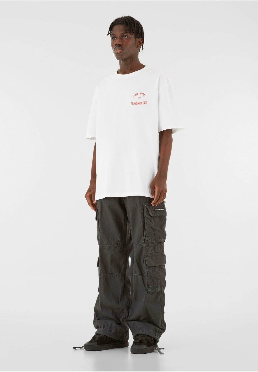 

Футболка с принтом OVERSIZED TEE BANDITS CREED MJ Gonzales, белый