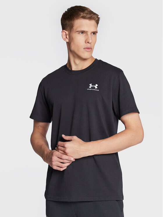 

Футболка свободного кроя Under Armour, черный