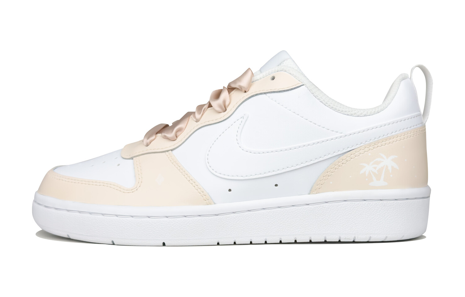 

Женские кроссовки для скейтбординга Nike Court Borough, Off-white