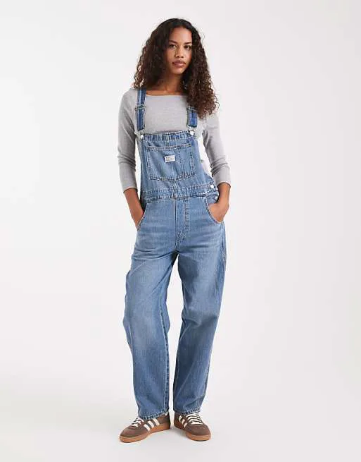 

Голубой джинсовый комбинезон Levi's в винтажном стиле