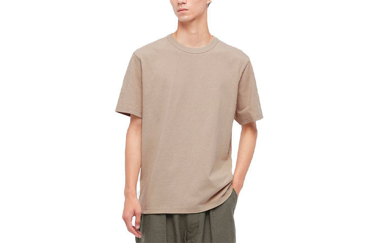 

UNIQLO Футболка унисекс, цвет Beige