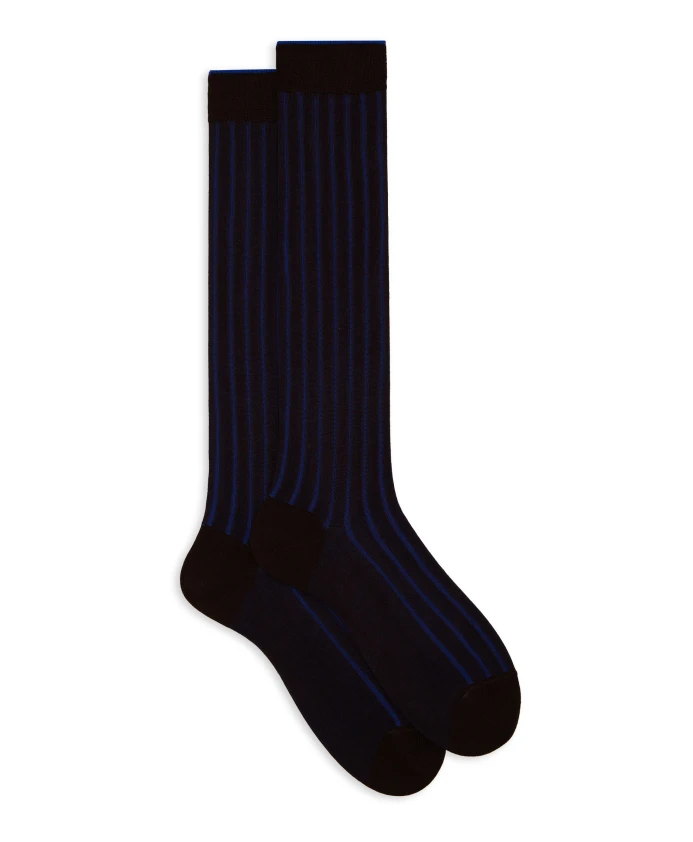 

Длинные коричневые хлопчатобумажные носки для мужчин с широким ребристым узором. Gallo, мультиколор