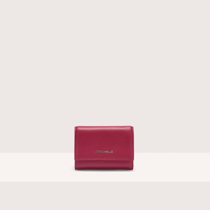 

Кошелек Coccinelle Metallic Soft, цвет Sangria