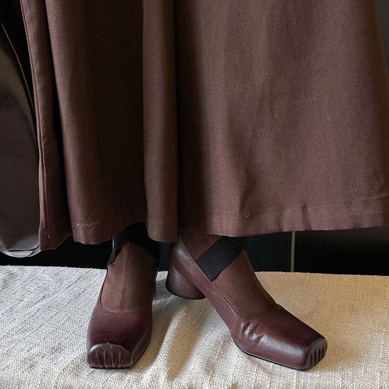 Yeezyy Reezy Женские коричневые полусапожки на каблуке 4,5 см, цвет Brown — фото 2