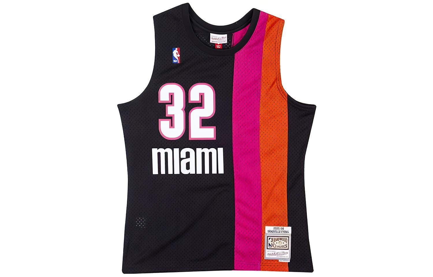 

Майка баскетбольная Mitchell & Ness Shaquille O'Neal NBA Miami Heat 2005 Swingman Mitchell Ness черная