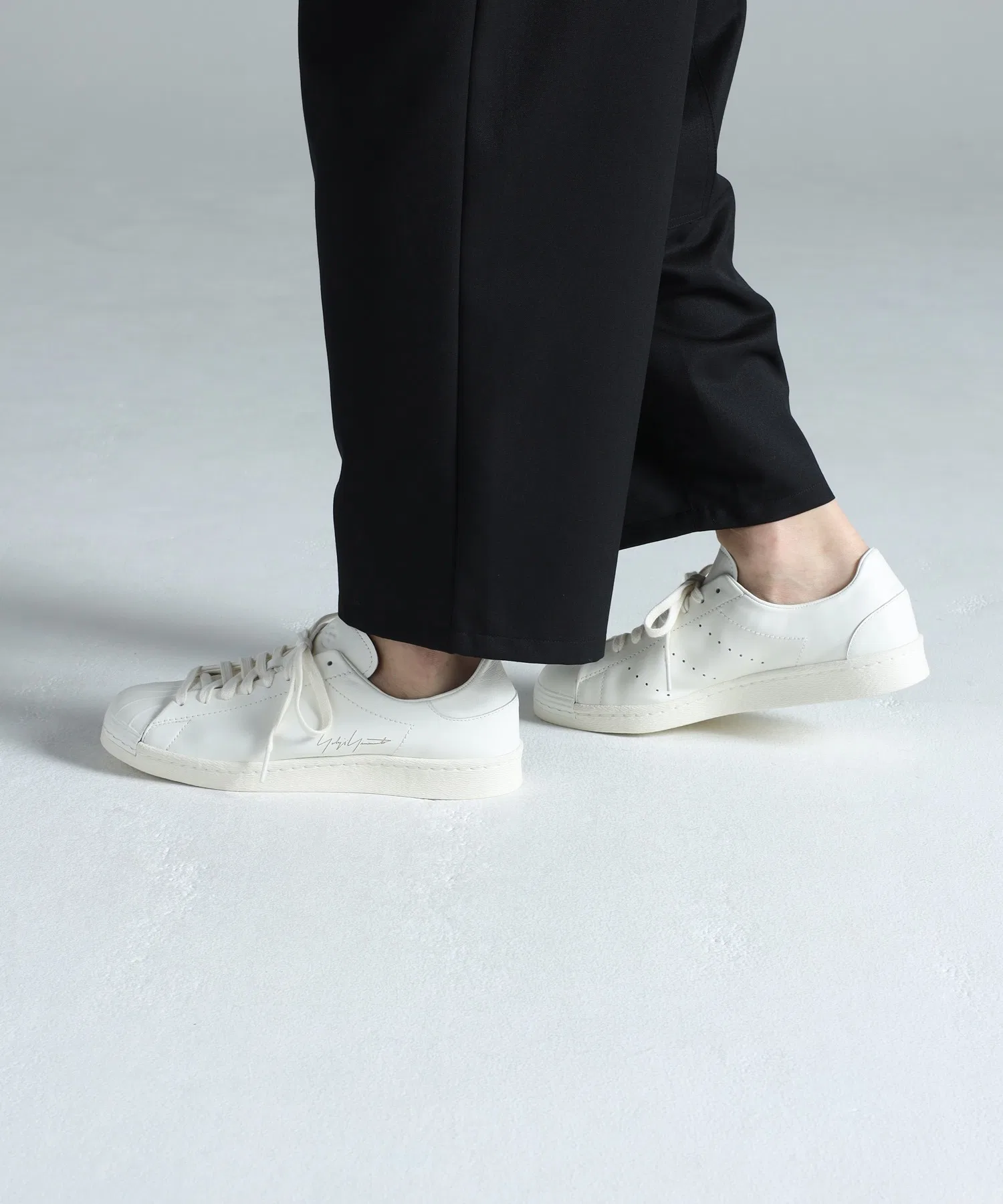 Унисекс кроссовки Y-3 Superstar из кожи белые — фото 2