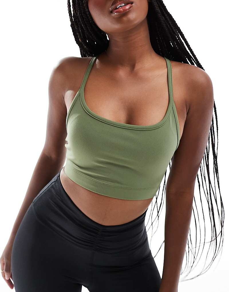 

ASOS 4505 - Studio - Мягкий спортивный бюстгальтер средней поддержки цвета хаки