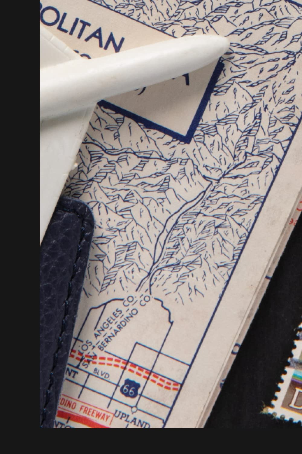 

my camera is take the road .... travel (Independently published)