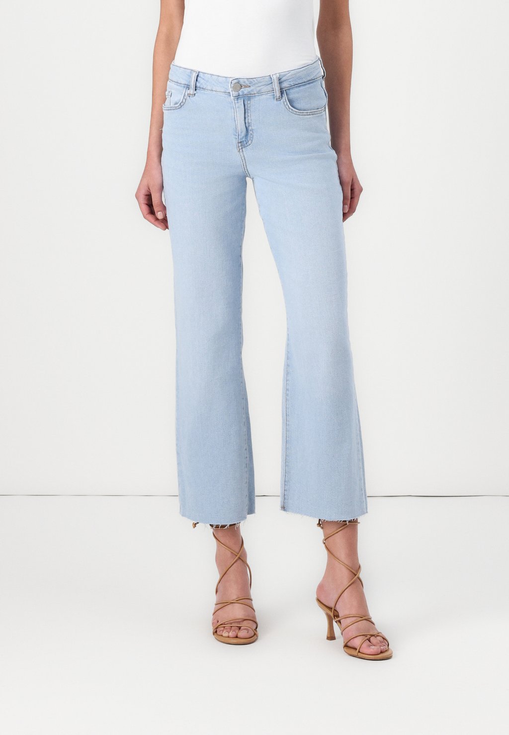 

Джинсы прямого кроя NMNINE STRAIGHT Noisy May, цвет Light Blue Denim