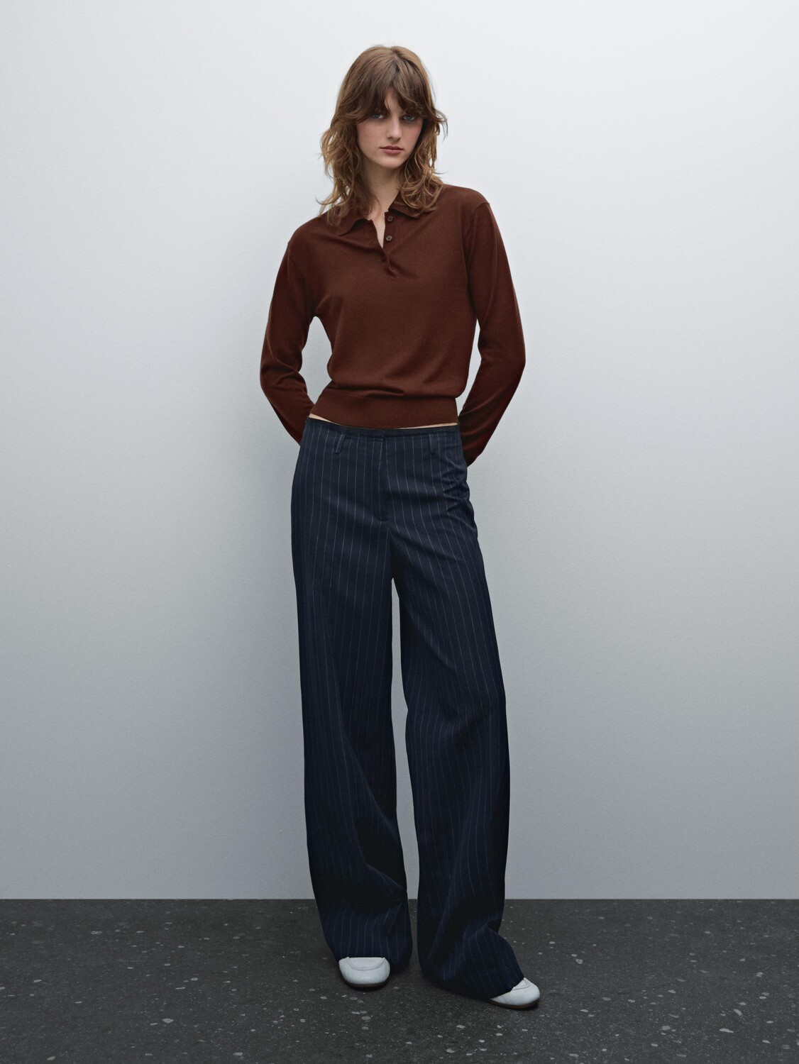 

Свитер с воротником-поло из 100% шерсти и пуговицами Massimo Dutti, коричневый