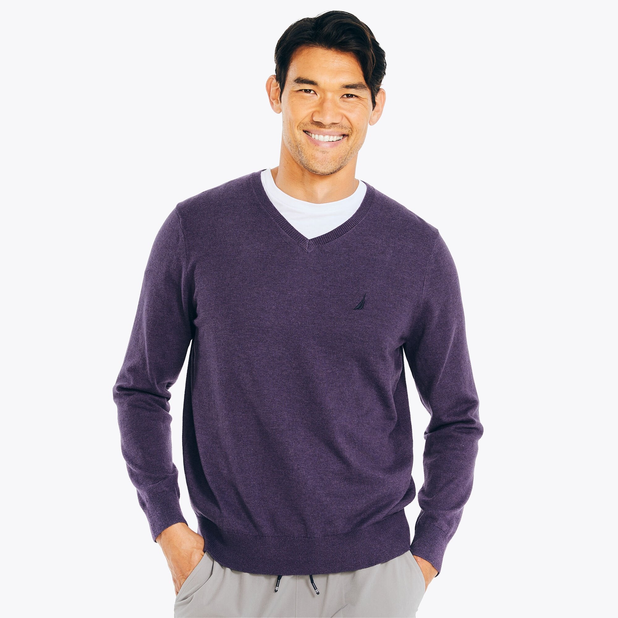 

Nautica Mens Navtech палубный свитер с V-образным вырезом, цвет violet wave heather