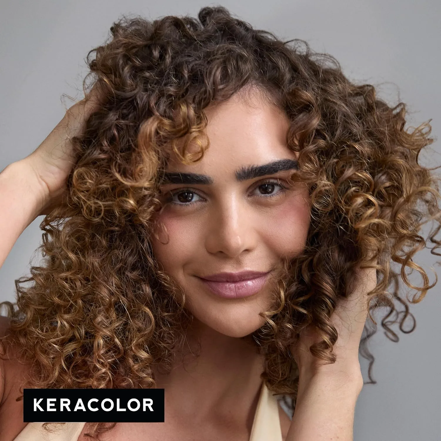 Очищающий кондиционер Keracolor Clenditioner, прозрачный, для защиты цвета, с кератином, предотвращает выцветание, 2 размера. 355 мл (.) — фото 4