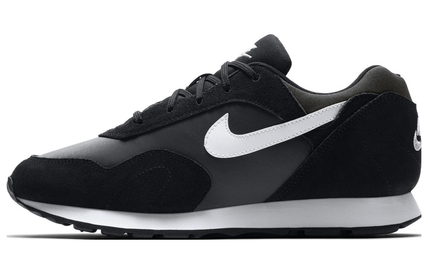 

Кроссовки Nike Outburst женские