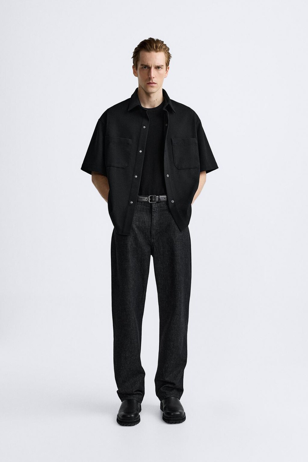 

Комфортная рубашка с текстурированной формой ZARA, черный